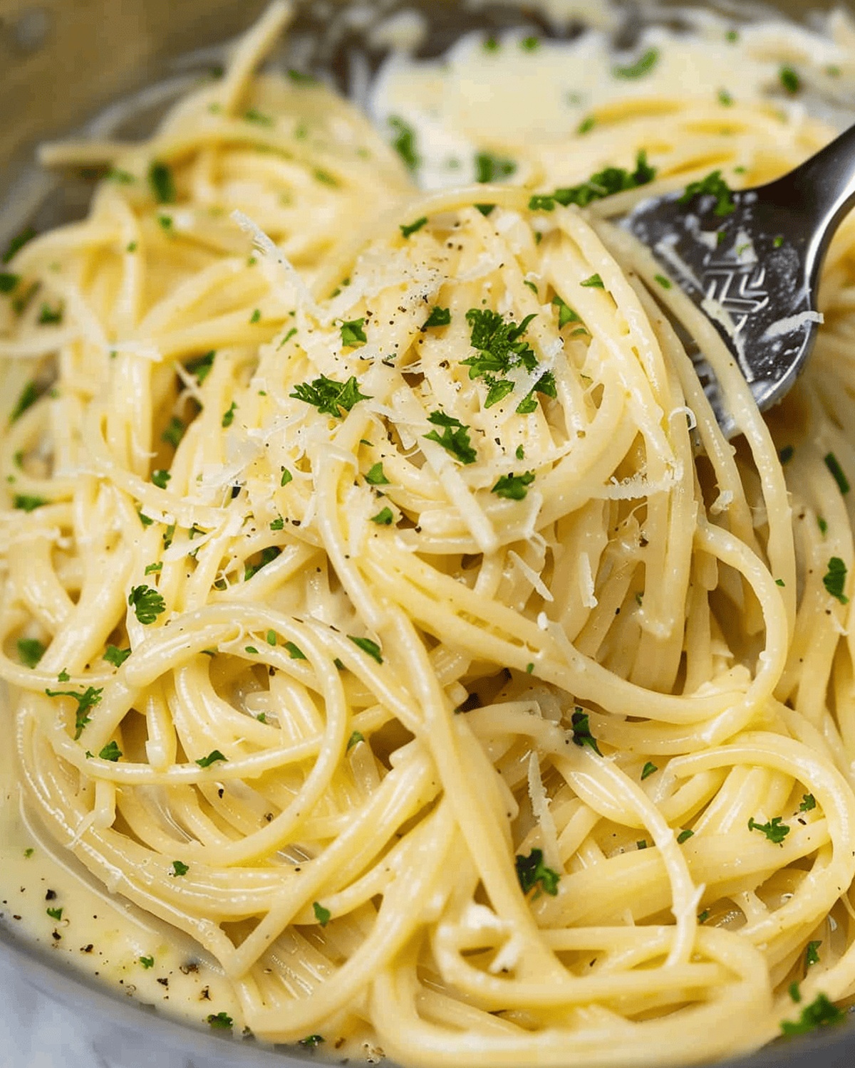 Creamy Garlic Pasta Recipe