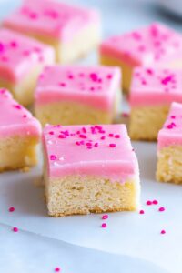 Irresistible Sugar Cookie Bars Recipe