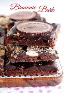 Peanut Butter Cup Brownie Bark Recipe