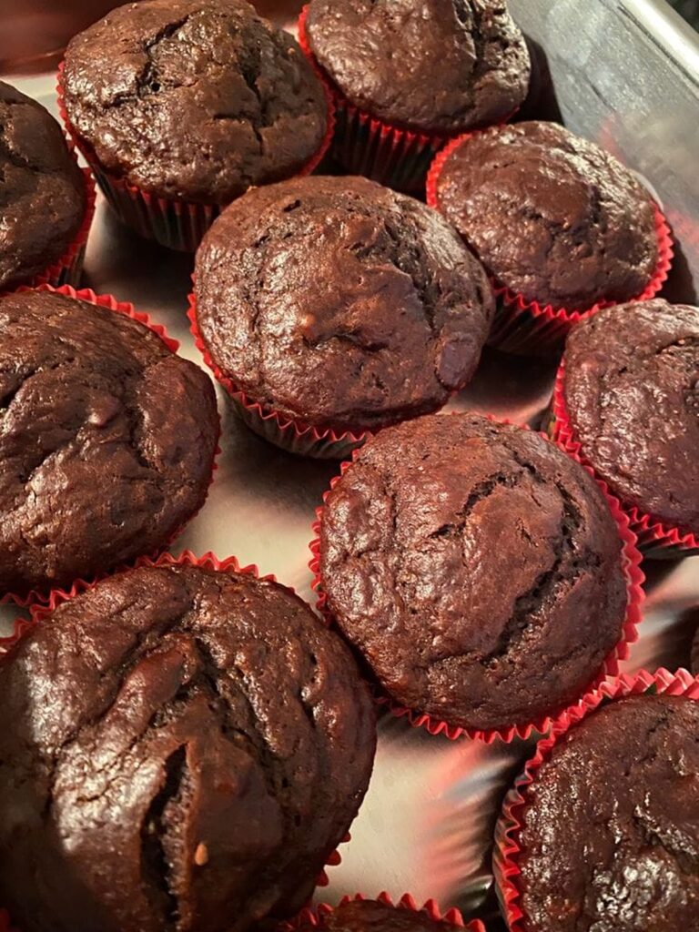 Weight Watchers 3-Ingredient Chocolate Muffins Recipe