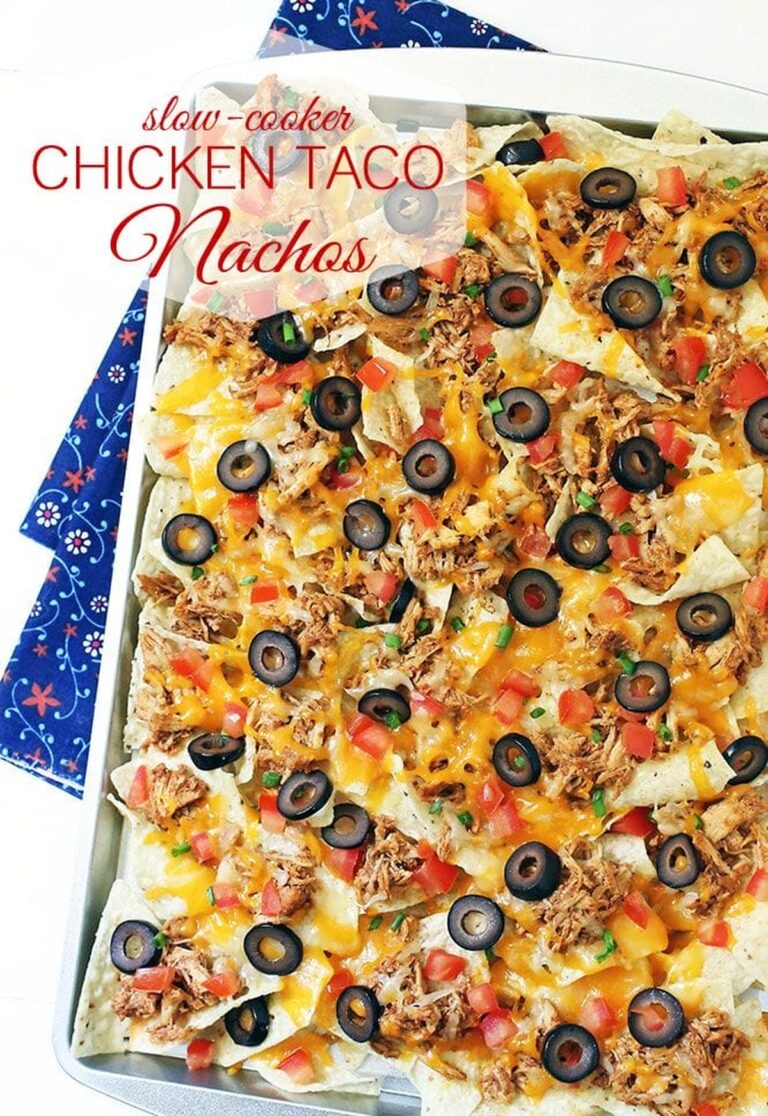 Slow-Cooker Chicken Taco Nachos Recipe