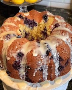 Moist Blueberry Sour Cream Coffee Cake Recipe