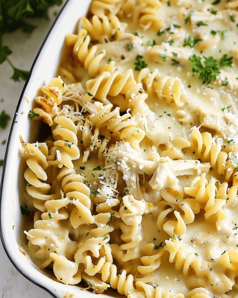 Velvety Chicken Alfredo Pasta Casserole Recipe