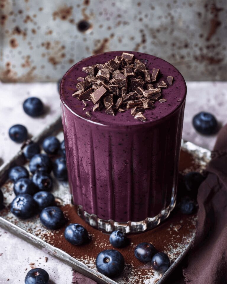 Rich Blueberry Chocolate Smoothie Recipe