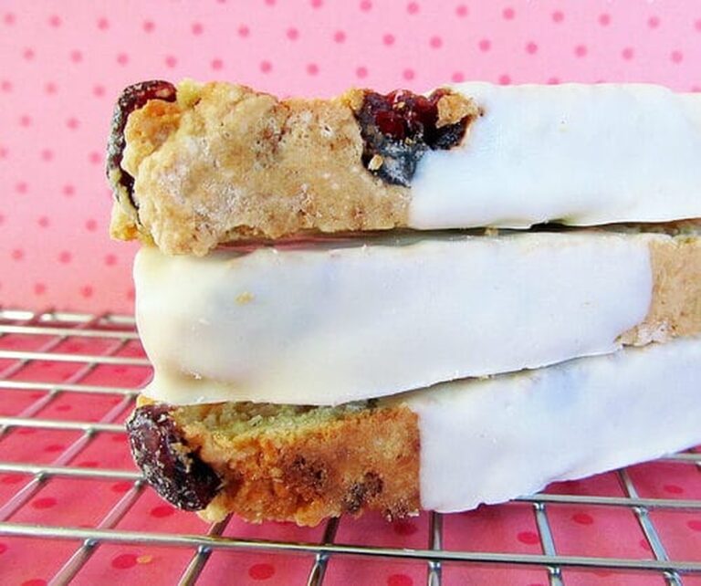 Cranberry White Chocolate Biscotti Recipe