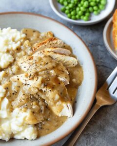 Comforting Homestyle Chicken And Gravy Recipe