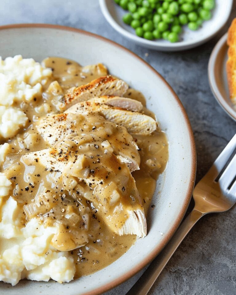 Comforting Homestyle Chicken And Gravy Recipe