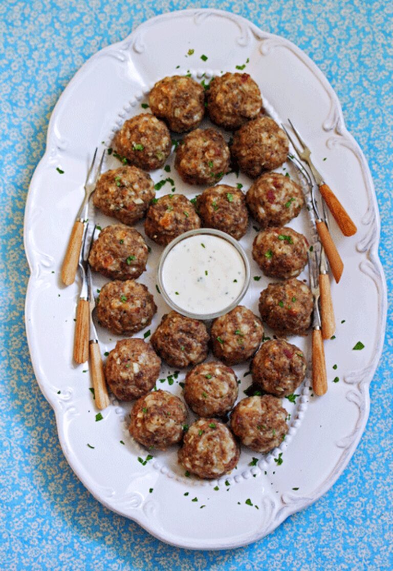 Jalapeno Cream Cheese Meatballs With Ranch Dipping Sauce Recipe