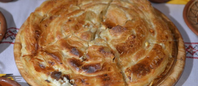 Banitsa With Cabbage (Zelnik)