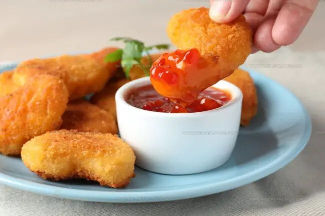 How Chili Sauce Substitutes Affect the Taste and Texture of Dishes