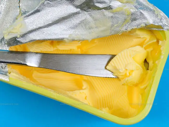 Why Vegetable Shortening Is Used in Baking and Cooking