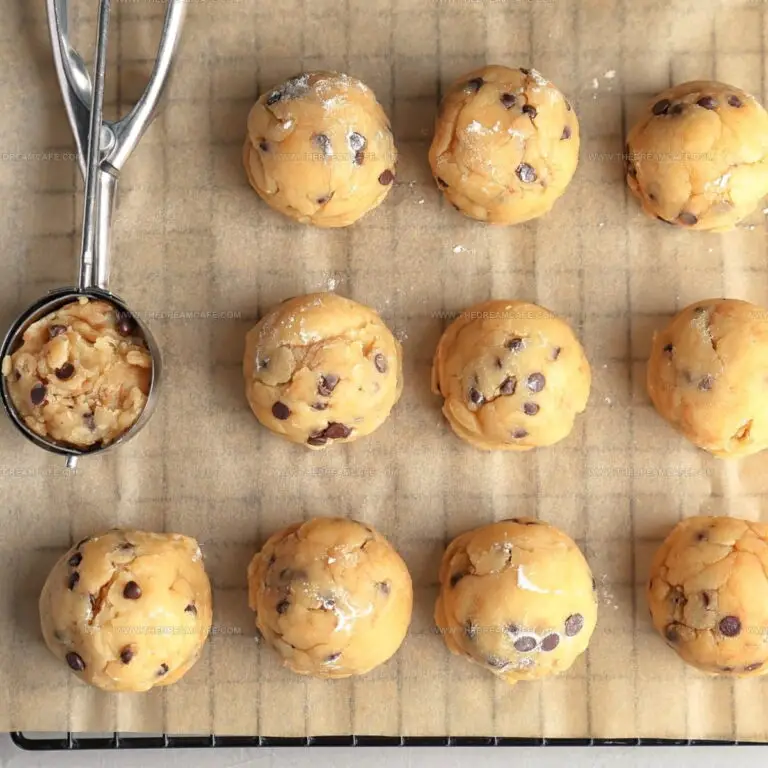 7 Kitchen Wizardry: Smart Alternatives to Parchment Paper