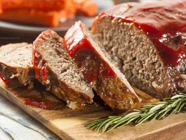 Best Tips for Moist and Firm Keto Meatloaf