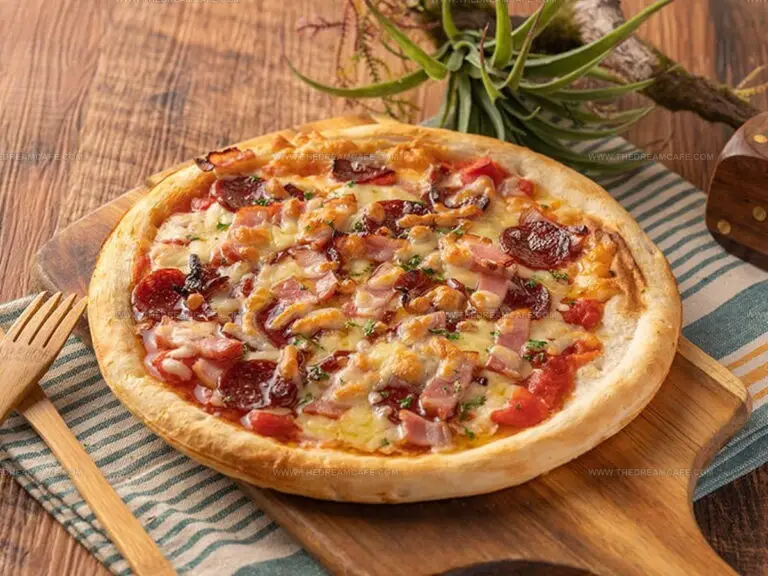 New York or Chicago Pizza: Which Style Reigns?