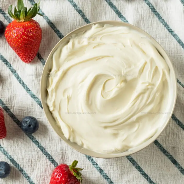 7 Creamy Delights: Perfect Swaps for Creme Fraiche